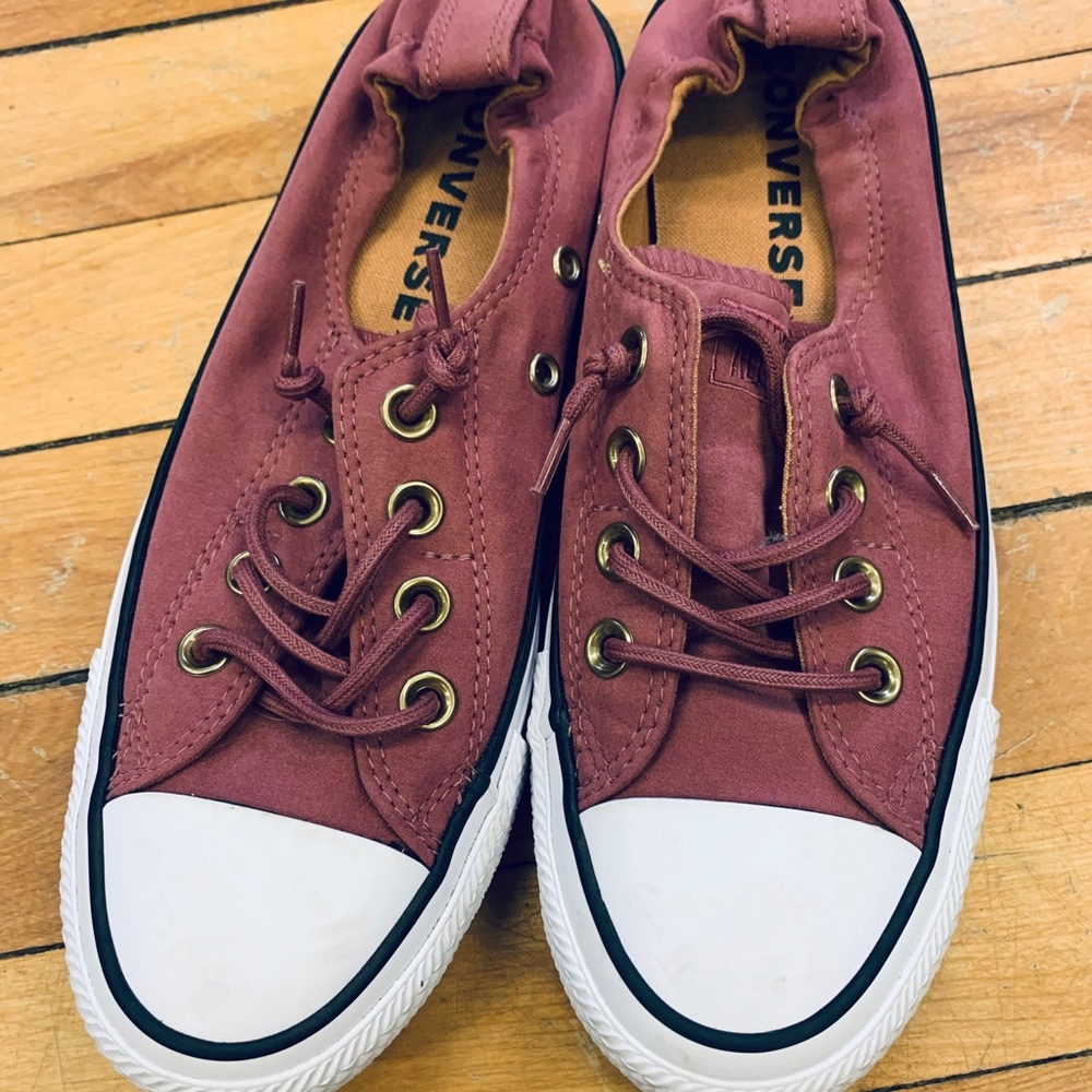 NEW CONDITION Converse!!